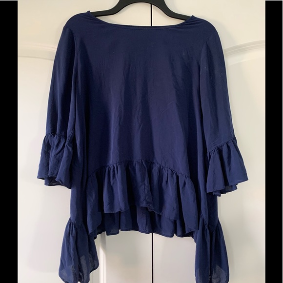 Vera Wang Tops - Vera Wang navy blouse